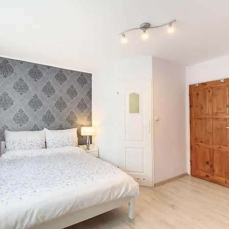 Leokadia Przy Plazy Prywatne Alojamento de Acomodação e Pequeno-almoço