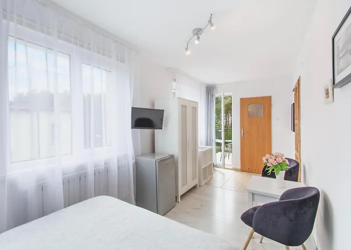 Bed & Breakfast Leokadia Przy Plazy Prywatne 3*