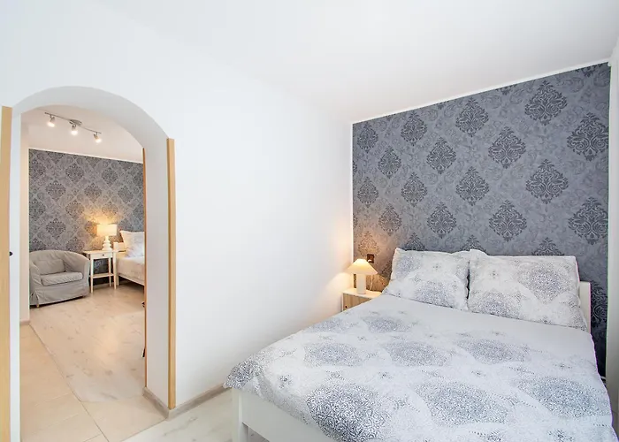 Leokadia Przy Plazy Prywatne Bed & Breakfast Mielno (Koszalin)